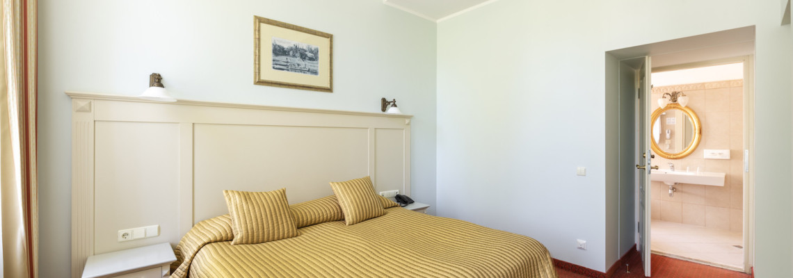 Deluxe rooms